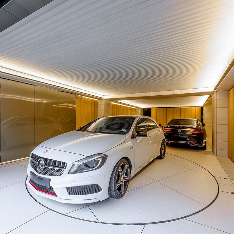Transforming Auto Showrooms and Automotive Photography with Commercial Car Turntables 2 Car Turntable
